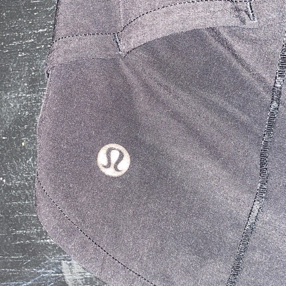 lulu lemon shorts SOLD - Picture 5 of 5